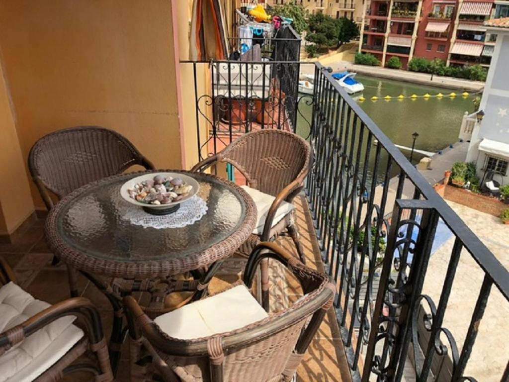 Valencia, Ideally Located 3Bed-2Bath Apart.Few Mints Walk From Beach,Pool,Shop. พอร์ตซัปปลายา ภายนอก รูปภาพ